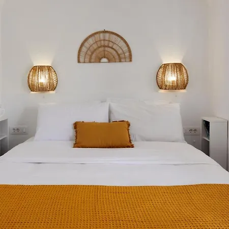 Apartment Lamina